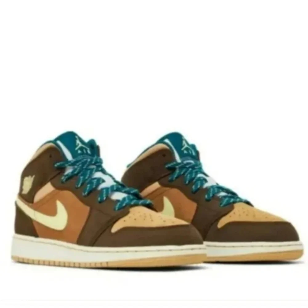 Air Jordan Mid SE Kids Sneakers Brown and Tan